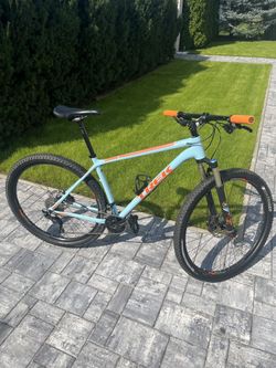 Trek Superfly 7