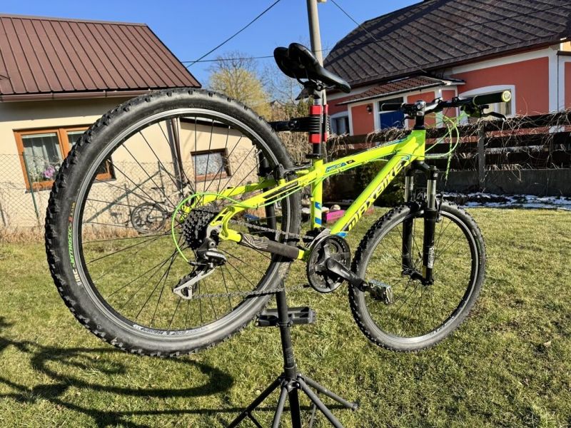 Kolo MAXBIKE vel S/M (pro jezdce cca 140cm az 165cm)