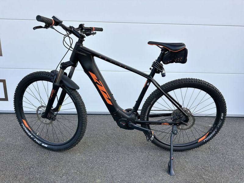 KTM Macina Team 293