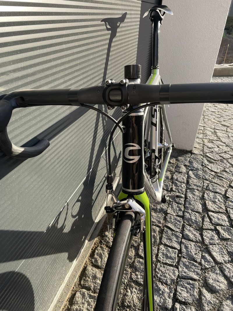 Cannondale SuperSix Evo Hi-Mod vel.58 s koly ENVE a Chris King