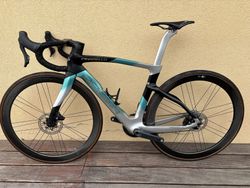 Pinarello Dogma F, 2024