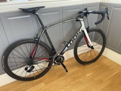 Look 675 light, sram red etap