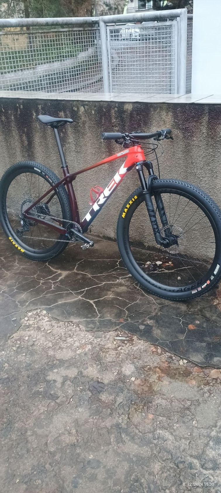 Trek Procaliber 9.8 velikost M/L, původní cena 108000,-