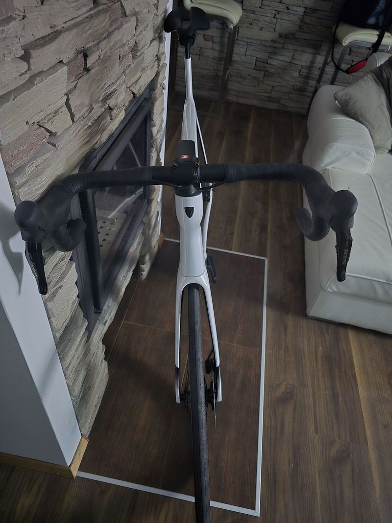 Prodám Trek Madone SL 6 Gen 8