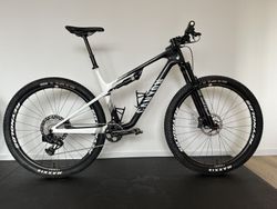 CANYON Lux World Cup CF Custom Build - vel. L