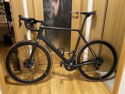 Canyon Ultimate CF SL Disc 8.0 Di2