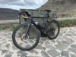 Designová stavba, silniční kolo BASSO Venta full Carbon, Mavic Cosmic