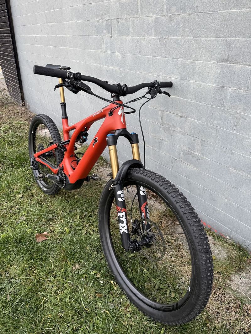 Specialized turbo levo pro 2023