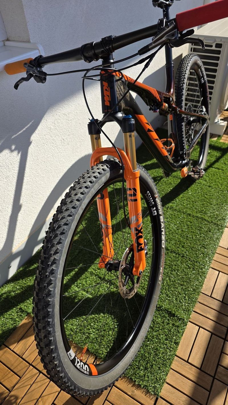 KTM Scarp Exonic 2023/4 - 100/95mm,Sram XX Eagle T-Type vč. powermeteru,top model, 9,5kg vel.L