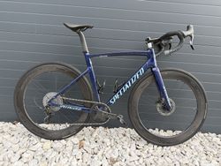 Silniční kolo Specialized Allez + Campagnolo Ekar, Bora WTO 60