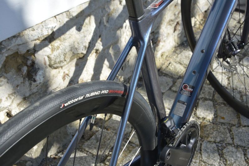 Giant TCR Advanced Pro 0 Di2 2025 M wattmetr PLNÁ ZÁRUKA