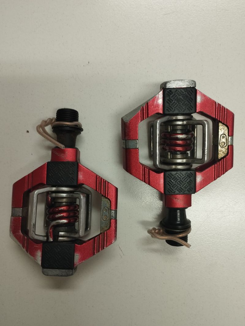 PEDÁLY CRANKBROTHERS CANDY 7 RED