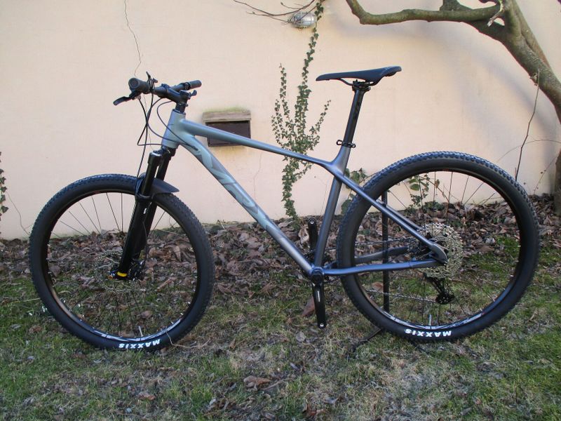 Nové 29" kolo MRX ER25 19,5", vidlice Suntour Raidon air, Shimano Deore 1x12, BOOST pevné osy