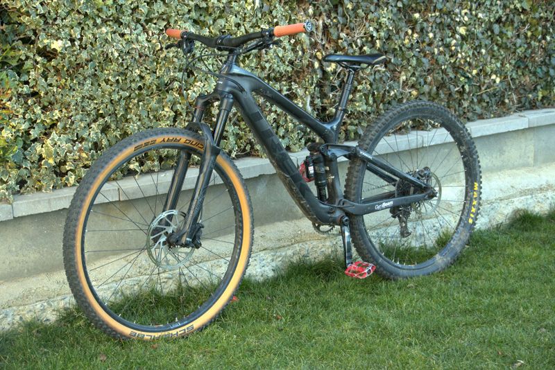 Prodám použité enduro kolo trek Slash 9.8 velikost "M"