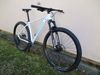 Nové 29" kolo ROZZO BOOST Grace, vzduchová vidlice Suntour Raidon, Shimano Deore1x12, pevné osy