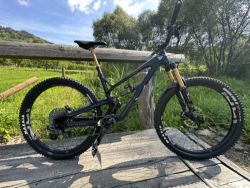 Trailové kolo YT Jeffsy Pro Race 29