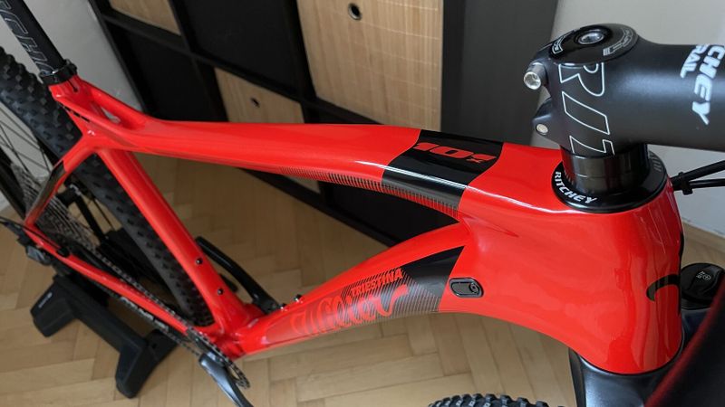 Wilier 101X carbon Red / vel.L / Shimano 1x12 / zánovní