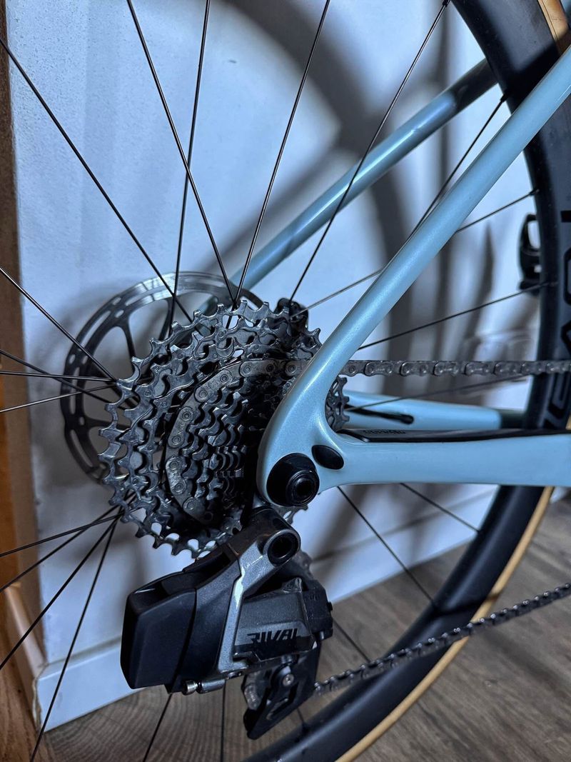 Cervélo Caledonia SRAM Rival axs, záruka do 6/2026