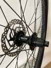 Nové BONTRAGER Kovee TLR 29" x 2.20