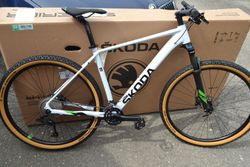 Nové horské kolo Škoda/Shimano Deore/ MTB 29" vel. L-20