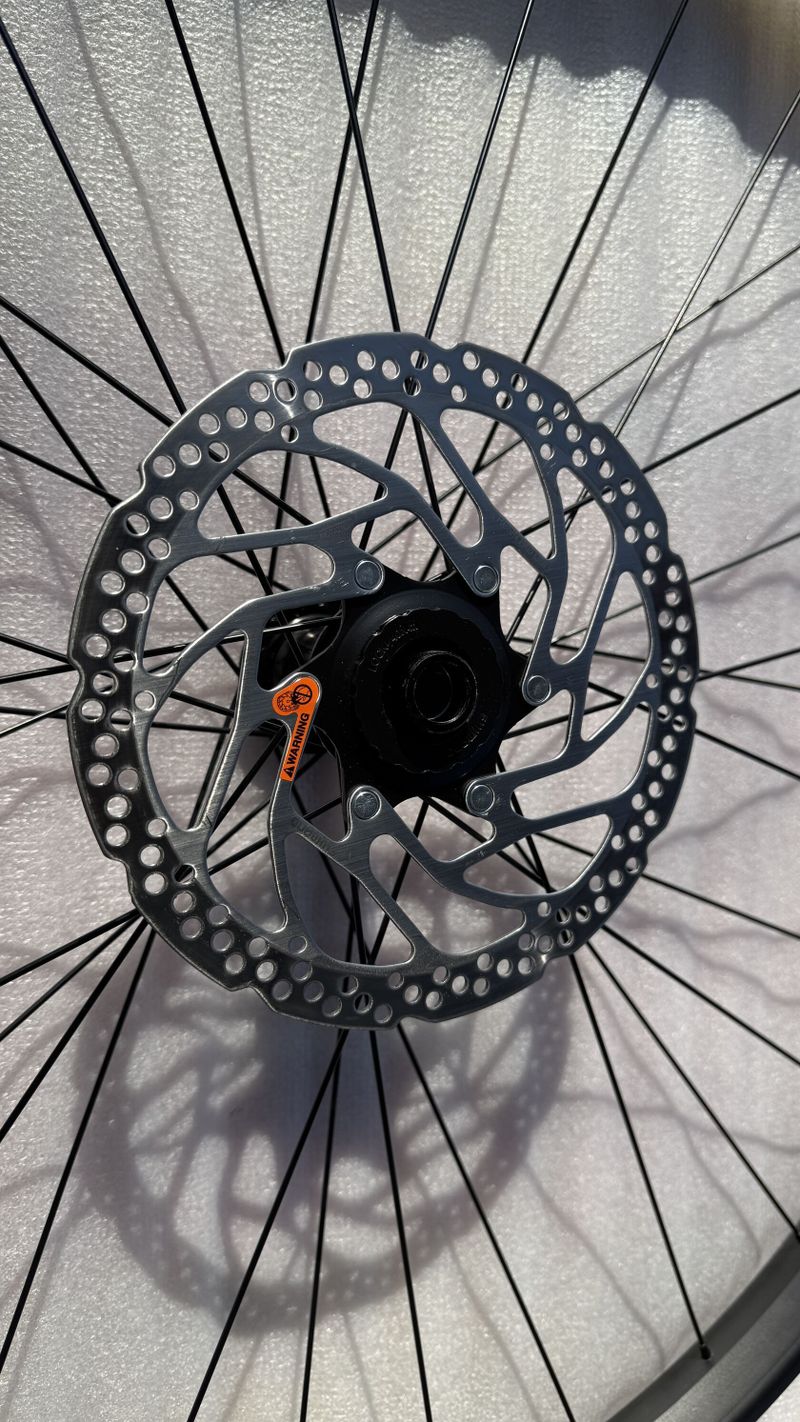 Zapletena kola alex rims md30 