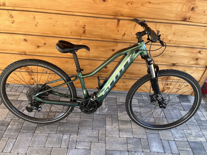 ELEKTROKOLO SCOTT CONTESSA ACTIVE ERIDE 920 29" BOSCH 625 WH - OLIVE