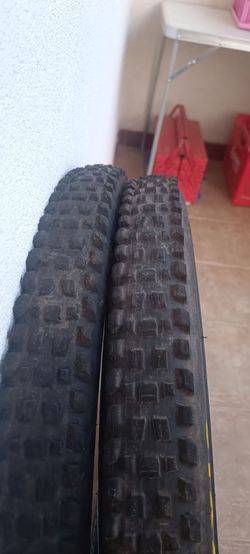 Prodám 2 pláště Maxxis Assegai