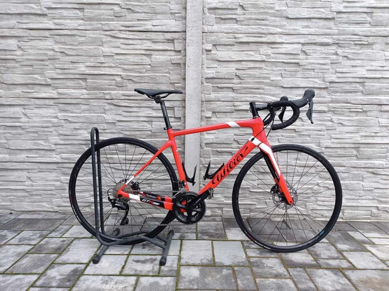 Wilier gtr team disc < 200 km