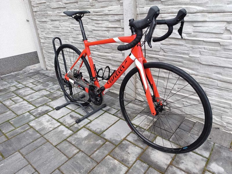 Wilier gtr team disc < 200 km