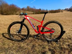 Kross Earth TE 2020 vel. M (XTR, DT SWISS 1200, teleskopická sedlovka)