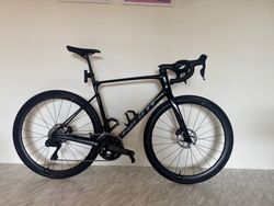 Giant Defy Advanced Pro 0 2024 M/L Ultegra Di2 - najeto cca 2000km