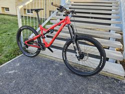 Commencal Meta AM V4.2 Essential 650B/27,5" vel.M 