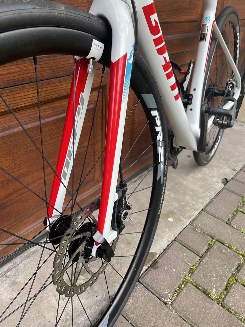 Giant Defy Advanced - M Carbon Disc Ultegra