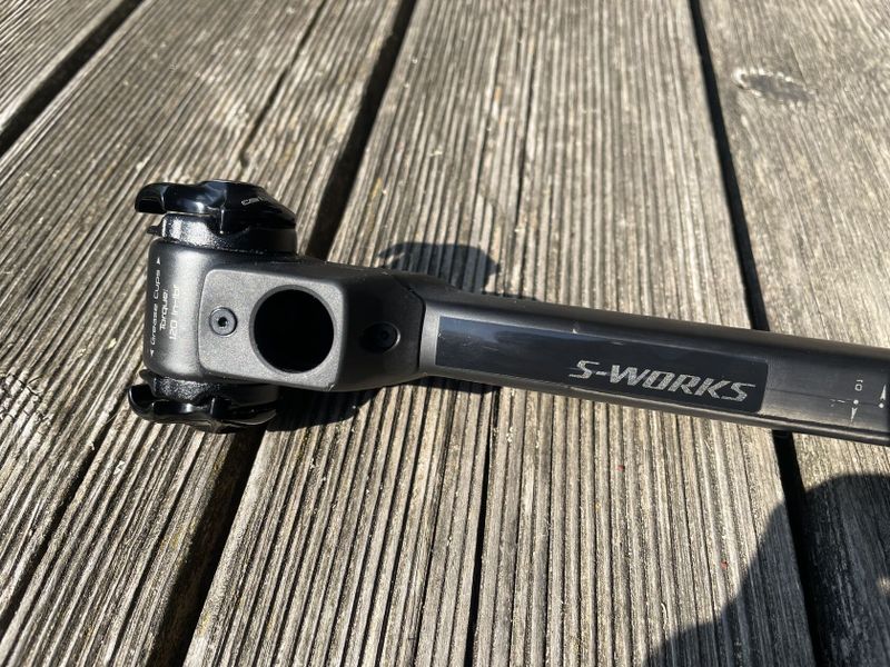 sedlovka S-Works Tarmac Carbon Post 380 mm-20 mm offset 