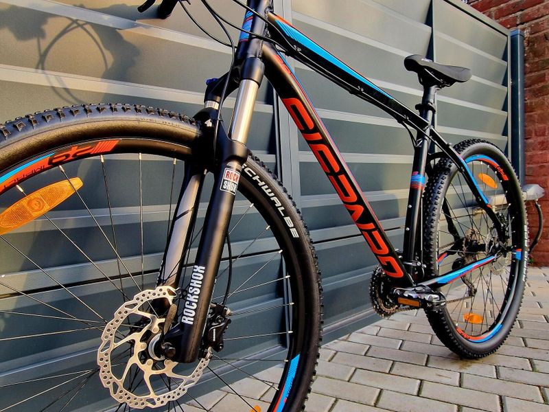 (65)Horské hliníkové kolo Genesis 29" Air