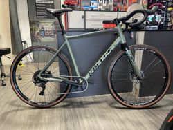 Gravel SOOT 70, vel. XL, DT Swiss, Sleva