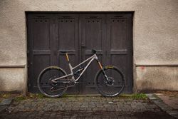 Commencal Clash L 2021