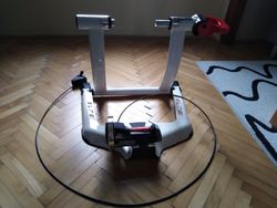PRODÁM max. 10x použitý CYKLOTRENAŽÉR ELITE Qubo Power Pack