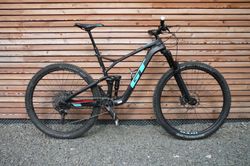 2019 GT Sensor Carbon Elite - trailová mašina