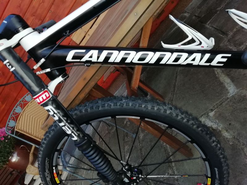 Cannondale F29 team 9kg