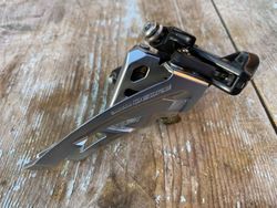 Přesmykač Shimano Deore FD-M6000