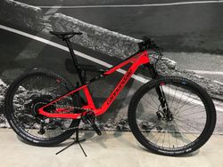 výstavní horské kolo CANNONDALE SCALPEL-SI CARBON 3 2019 ACID RED