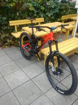 Commencal Meta AM V4