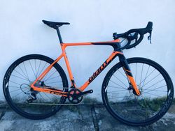 Giant TCX Advanced Pro 2