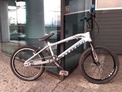 MONDRAKER Duel Pro Team BMX