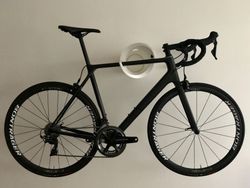 Silniční kolo CANYON ULTIMATE CF SL velikost L 2019, DURA-ACE a karbonová kola BONTRAGER