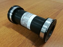 Střed Race Face Press Fit 24mm