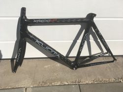 Karbonový rámový set Kuota, vel. 56cm