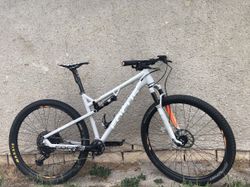 Focus Super Bud 29R 1.0 Factory, Sram Eagle 1x12
