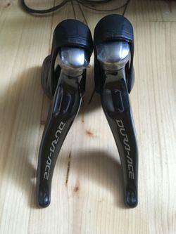 Řadicí a brzdové páky Shimano Dura Ace, ST-9001, 2x11, nové.